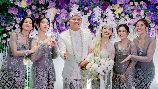 Pernikahan Mahalini. (Foto: Dok. Instagram @zivamagnolya)