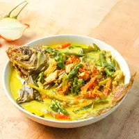 ilustrasi gulai ikan/copyright by Damar Aji (Shutterstock)