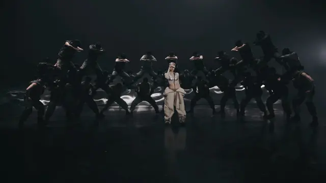 Perlihatkan Koreografi Tajam, Jennie Rilis MV 'Like JENNIE' yang Memukau