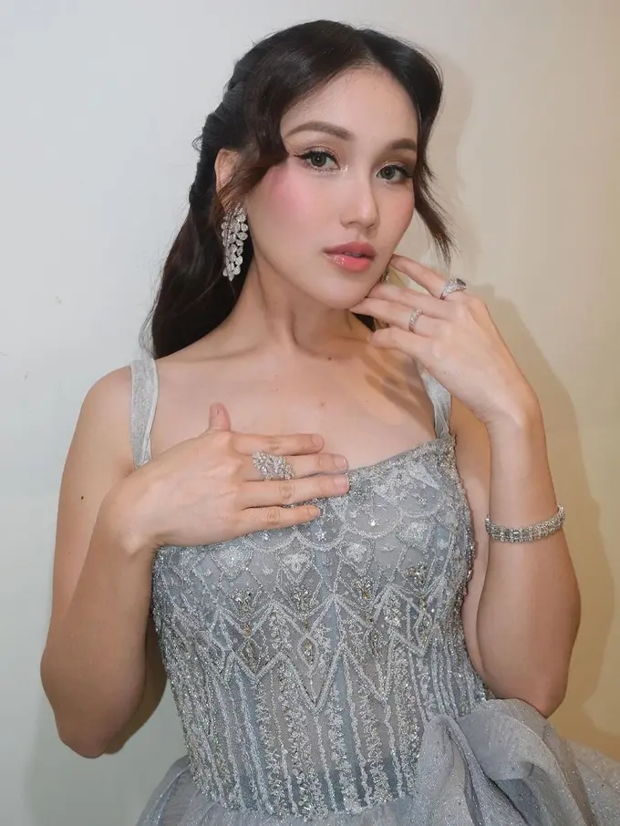 Ayu Ting Ting (Instagram/ayutingting92)