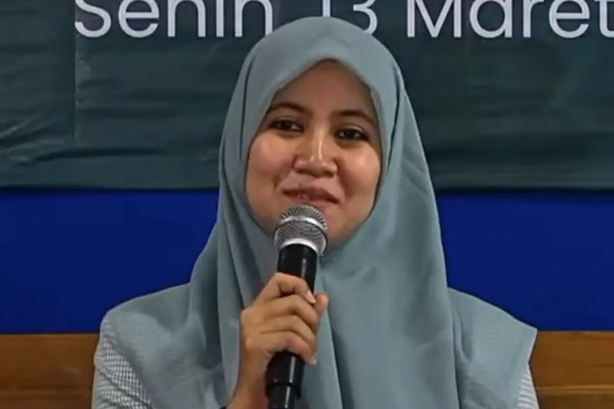 Ning Sheila (SS: YT. Dawuh Kyai)