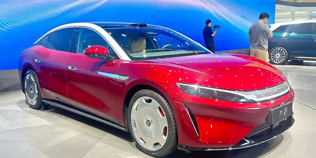 Sedan Listrik BYD Ini Bisa Tempuh 1.008 Km Sekali Cas