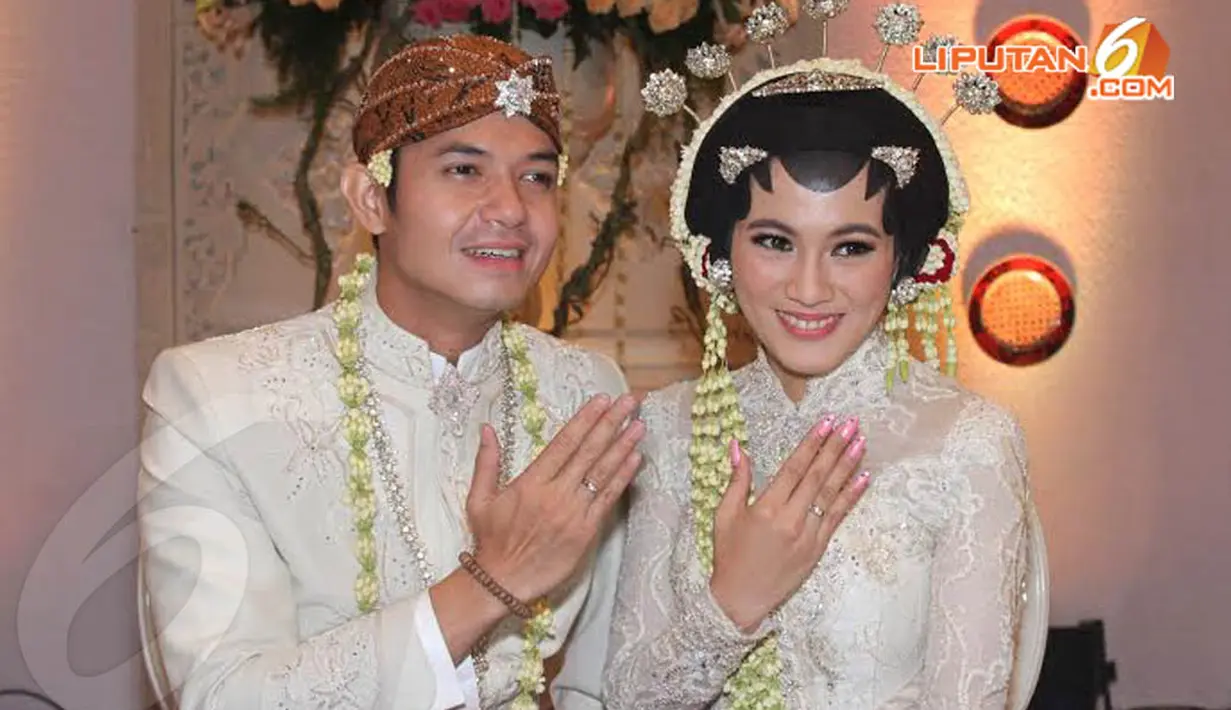 Baik Dude maupun Alyssa sebelumnya tidak pernah mau terbuka tentang hubungan asmara mereka yang tercium media sejak 2013 silam (Liputan6.com/Rini Suhartini)