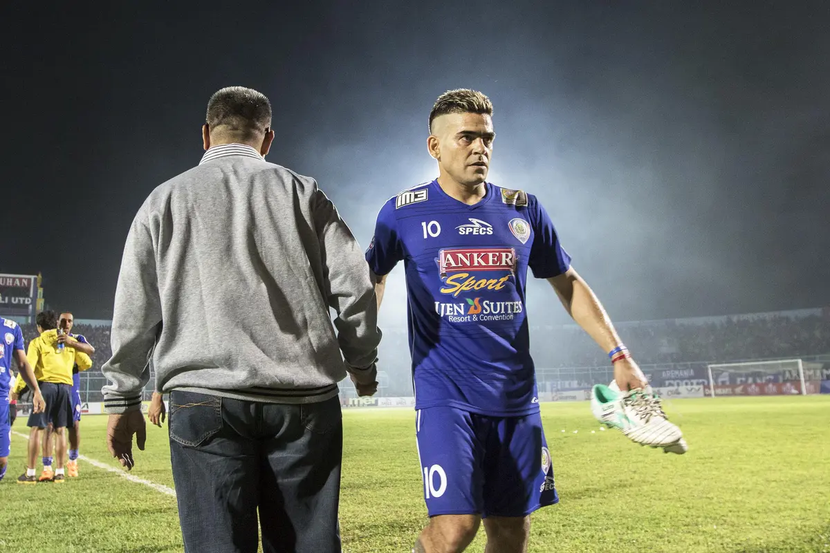 Arema Cronus vs Bali United