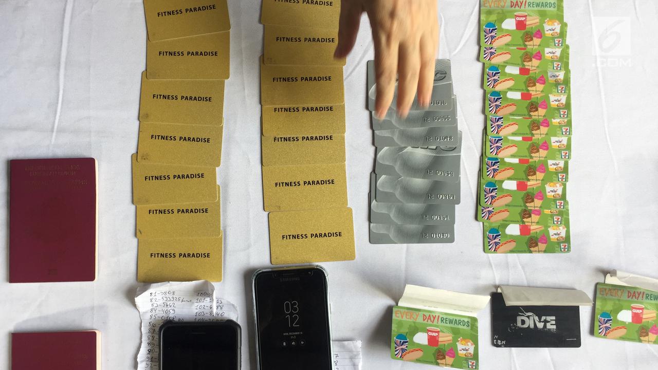 Pold Metro Jaya Tangkap Sembilan Orang WNA Pelaku Kasus Skimming