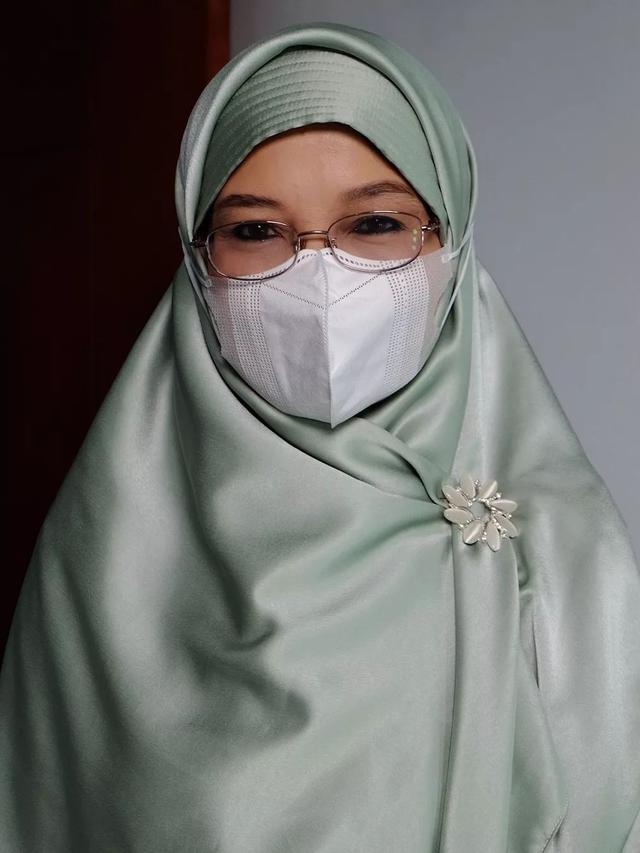 Aktif Berdakwah, Ini 7 Potret Terbaru Teh Ninih Mantan Istri Aa Gym yang Jarang Tersorot