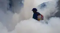 Cegah Kasus DBD, Huntara Aceh Tamiang Difogging