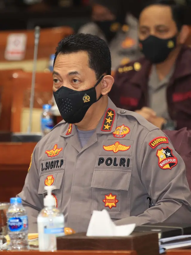 Raut Wajah Calon Kapolri Listyo saat Berhadapan dengan Komisi III DPR