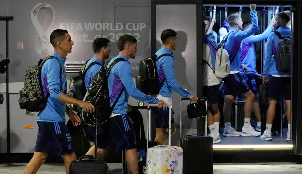 Jelang Piala Dunia 2022, Lionel Messi Bersama Timnas Argentina Tiba di ...