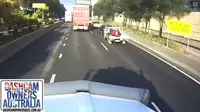 Kecelakaan, Rider Ini Apes Sekaligus Beruntung