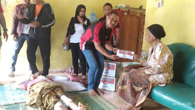 Penderita Gangguan Jiwa Gigit Jari Hingga Hampir Putus Dapat