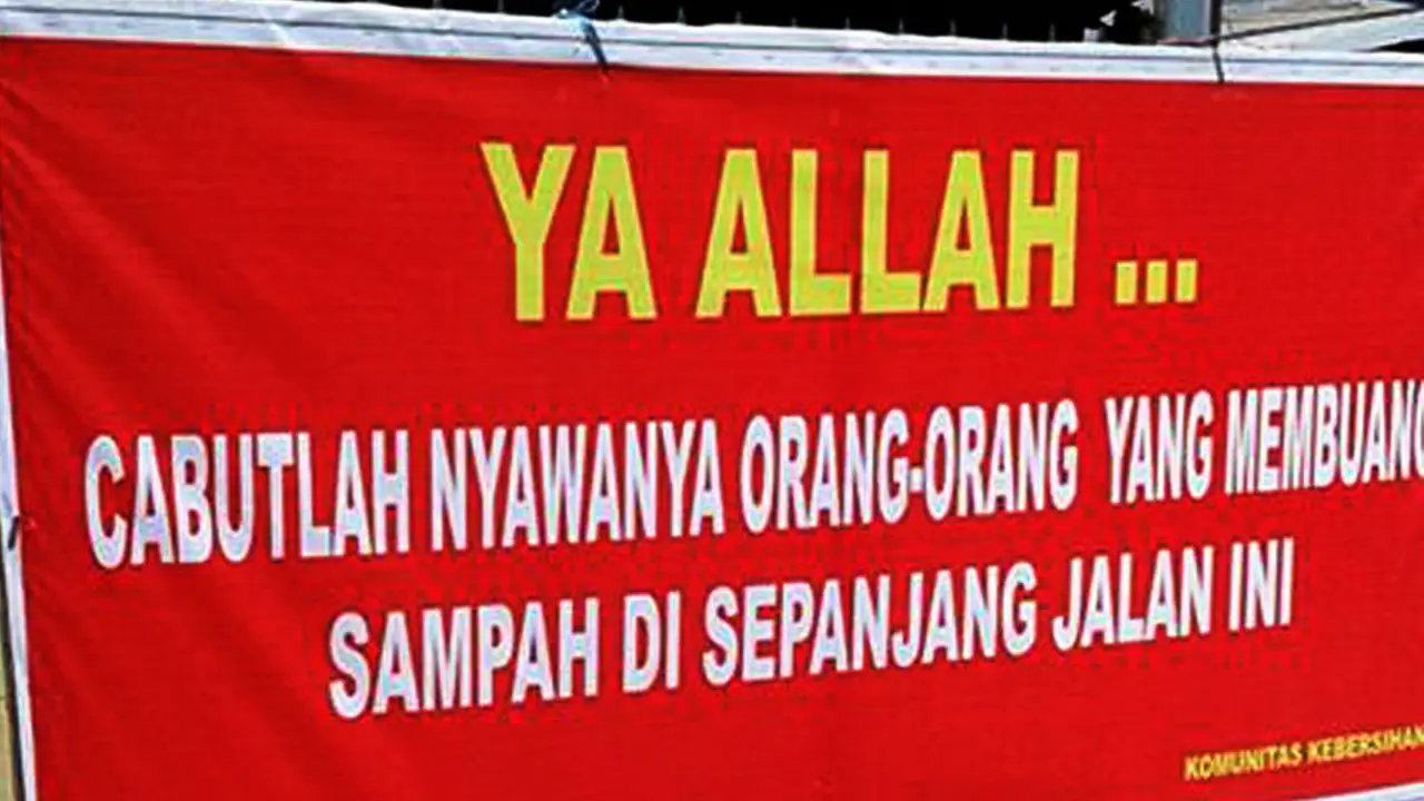 Spanduk sadis