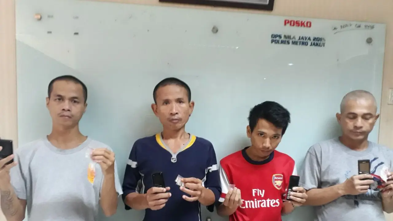 empat pelaku penyalahgunaan narkoba jenis sabu