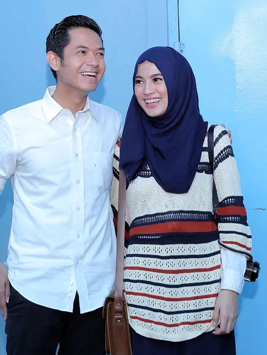 "Kami sebelum menerima endorse kami pasti akan mempertimbangkan segala sesuatunya. Jadi tidak hanya karena satu permasalahan saja. Jadi memang sebelum memposting sesuatu pasti kami melalui pertimbangan terlebih dahulu," kata Alyssa. (Deki Prayoga)