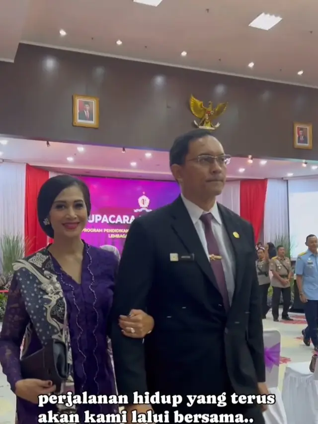 Potret Perjalanan Cinta Diah Permatasari dan Suami, Mulai dari Bangku Kuliah Sampai Punya Dua Anak