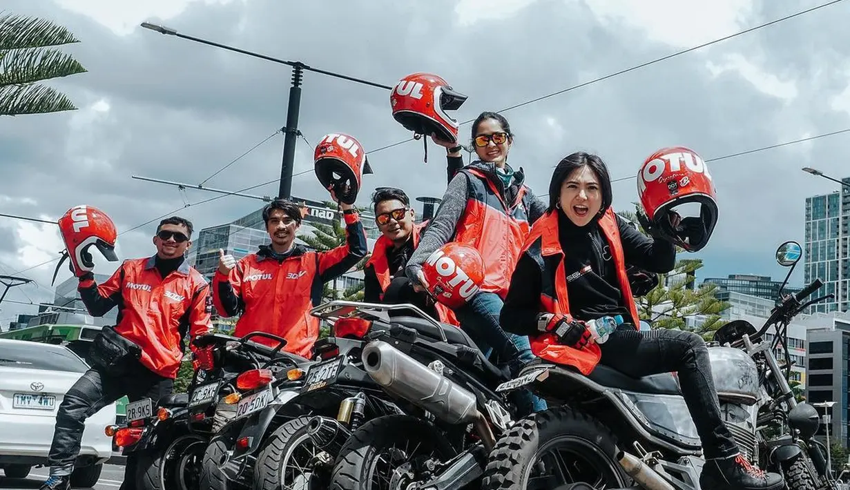 Poppy Sovia [Instagram/popsovia]