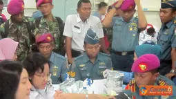 Citizen6, Surabaya: Korps Marinir mengirimkan 550 personel dari Pasmar-1 diantaranya dari Denmako Pasmar-1, Brigif-1 Mar, Menbanpur-1 Mar, Menart-1 Mar, Menkav-1 Mar, Yontaifib-1 Mar dan Yonmarhanlan V Surabaya. (Pengirim: Budi Abdillah)