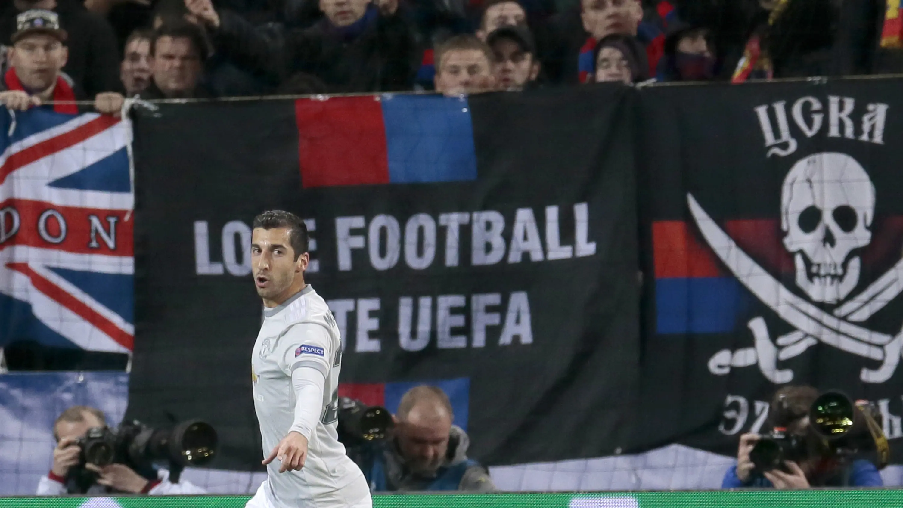 Pemain Manchester United, Henrikh Mkhitaryan (AP/Ivan Sekretarev)
