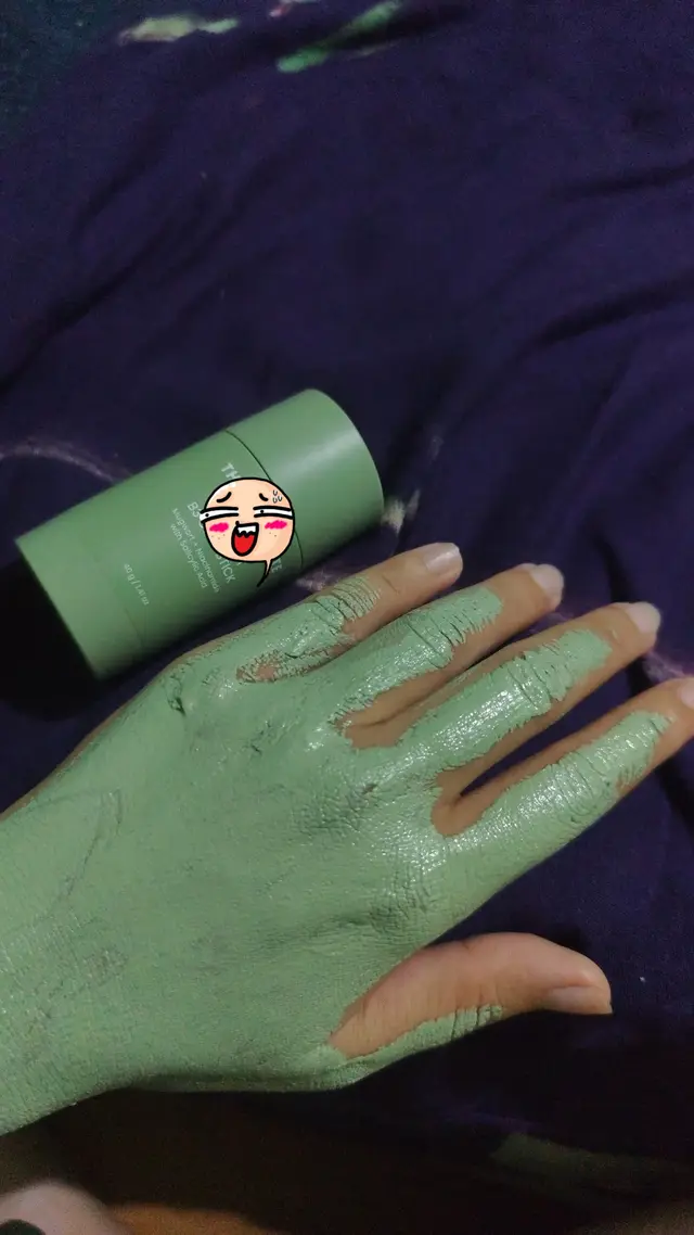 Pengin punya kulit glowing secara instan, 6 potret kocak orang pakai masker wajah bikin tepuk jidat