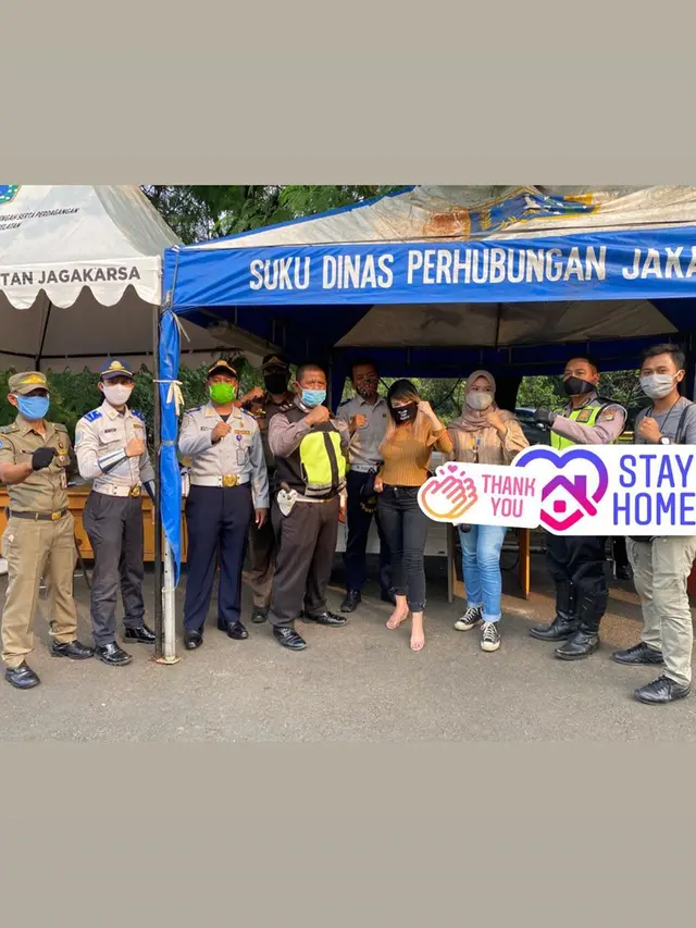 5 Potret Dinar Candy Saat Dapat Hukuman Akibat Langgar PSBB, Curi Perhatian