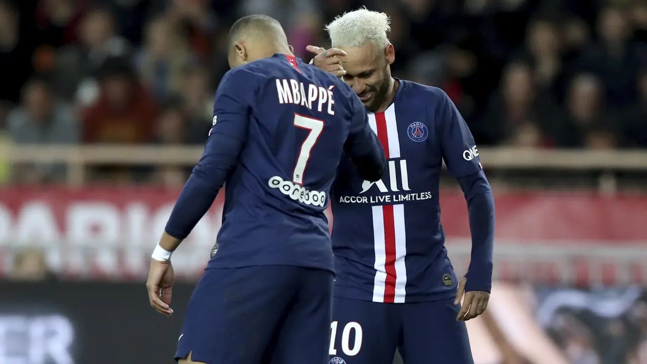 Mbappe Cetak 2 Gol, PSG Permaluka Monaco 4-1