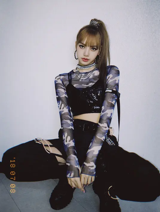 (Instagram/lalalalisa_m)