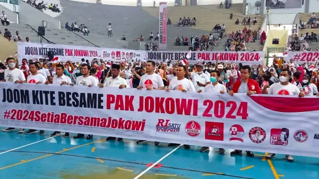 Delapan organisasi relawan Jokowi mendeklarasikan 2024 setia besama Jokowi.