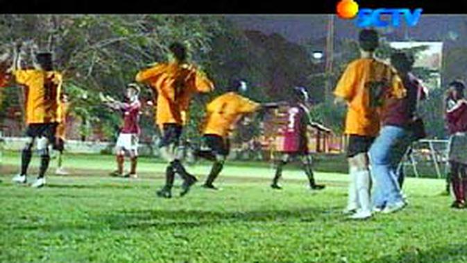 Pawai Piala Dunia 2006 Sctv Showbiz Liputan6 Com