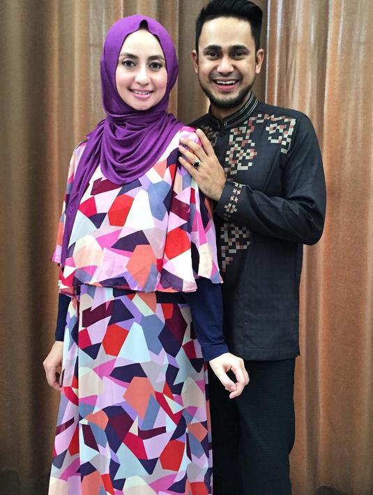 Kisah Cinta Ramzi dan Avi Basalamah Berawal dari Lokasi 