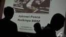 Lingkaran Survei Indonesia menggelar konferensi pers terkait pamor Jokowi usai kenaikan harga BBM, Jakarta, Jumat (21/11/2014). (Liputan6.com/Johan Tallo)