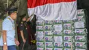 Metode low cost low altitude (LCLA) airdrop memungkinkan bantuan dijatuhkan dari ketinggian rendah dengan biaya efisien sekaligus menjaga keamanan distribusi di wilayah konflik. (BAY ISMOYO/AFP)