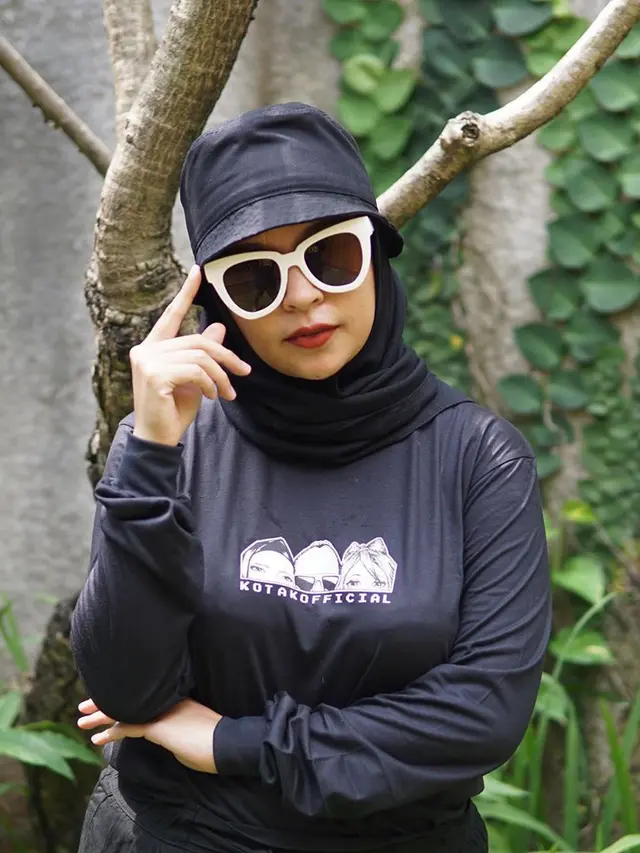 [Fimela] Tantri Kotak