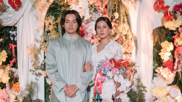 Momen Lamaran Angga Yunanda dan Shenina Cinnamon