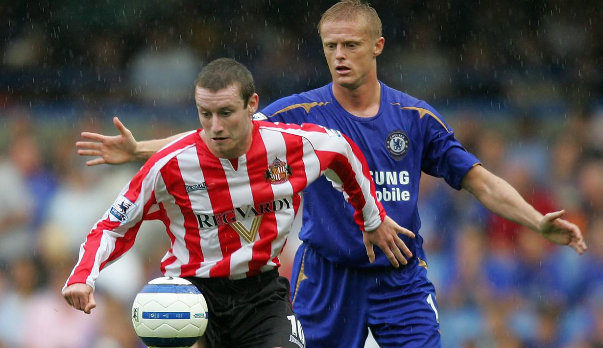 <p>Sunderland. Pada musim 2004/2005 Sunderland berhasil menjuarai Divisi Championship dan promosi ke Premier League 2005/2006 bersama dua klub lainnya, Wigan Athletic dan West Ham United. Di akhir musim 2005/2006 Sunderland terdegradasi kembali ke Divisi Championship usai menjadi juru kunci klasemen dengan mengoleksi 15 poin, hasil dari 3 kali menang, 6 kali imbang dan 29 kali kalah. Dua klub promosi lainnya, Wigan dan West Ham masing-masing menempati posisi ke-10 dan ke-9. (AFP/John D McHugh)</p>