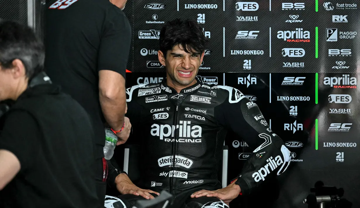 Aprilia Racer, Jorge Martin selama MotoGP 2025 pra -musim di Sirkuit Sepang, Malaysia, Rabu (05/02/2025). (AFP/ Mohd Rasfan)