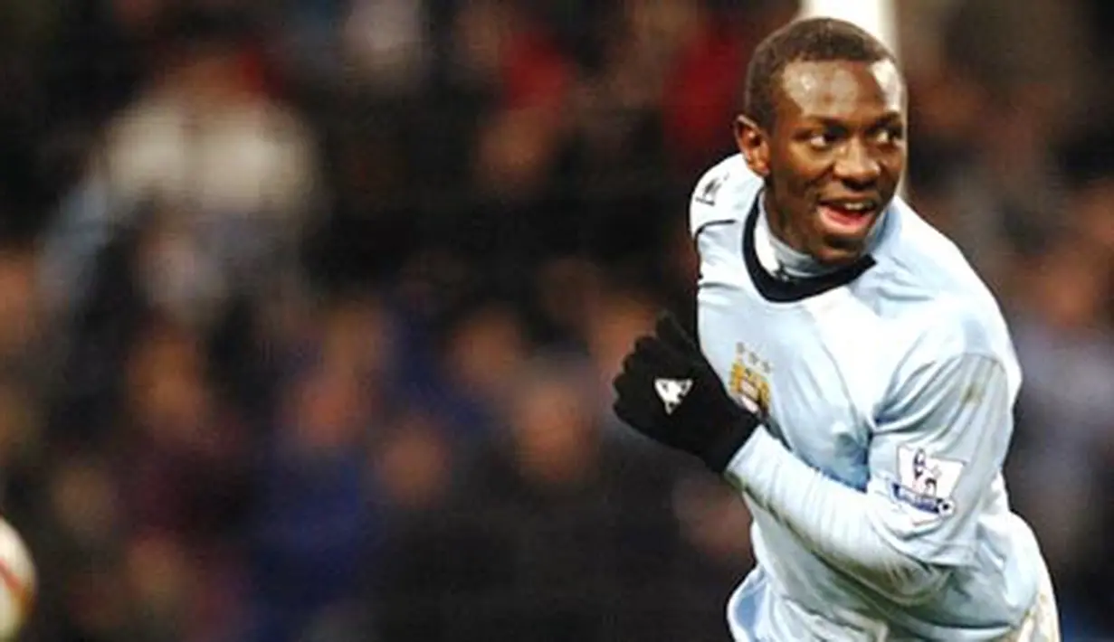 Manchester City's Shaun Wright-Phillips during English Premier League match against Aston Villa at City of Manchester Stadium in Manchester, on March 04, 2009. The final score was 2-0. AFP PHOTO/PAUL ELLIS