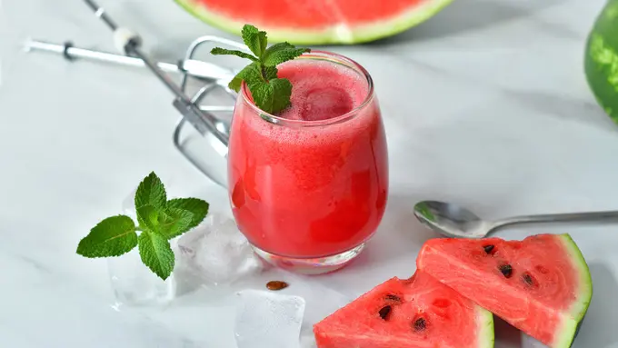 minuman jus buah semangka