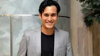 Ini Rahasia Wajah Segar ala Arifin Putra