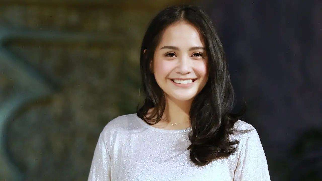[Bintang] Nagita Slavina