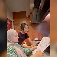 [Instagram/@astridkuya/@king_uyakuya]