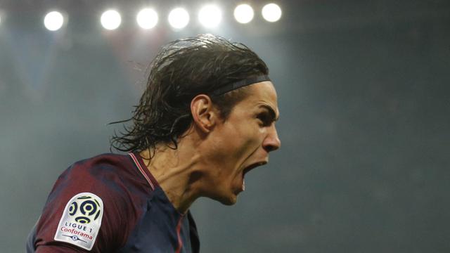 FOTO: Edinson Cavani Gemilang, PSG Bungkam Nice