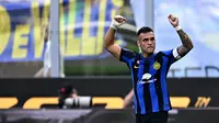 Striker Inter Milan Lautaro Martinez menyumbang gol saat lawan Bologna pada pekan kedelapanLiga Italia serie A (AFP)