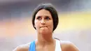 Seperti yang dilansir Bleacher Report, pada 2007, Leryn yang memiliki nama lengkap Leryn Dahiana Franco Steneri ini membuat proyek kalender yang menggemparkan. Ia tampil sexy, termasuk dengan beberapa foto topless. (wishestrumpet.com) 