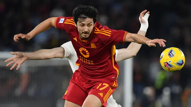 Foto: Ini Dia 5 Striker Asia yang Merumput Bersama Klub Seria A dalam 7 Musim Terakhir, Termasuk Ali Jasim Rekrutan Anyar Como
