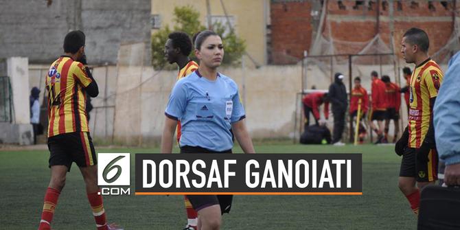 VIDEO: Dorsaf Ganoiati, Wanita Arab Pertama yang Jadi Wasit