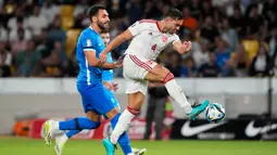 Konstantinos Mavropanos dan Georgios Masouras sama-sama mencetak brace, satu gol lagi dilesakkan Dimitrios Pelkas. (AP Photo/Yorgos Karahalis)