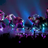 "Jadi bagaimana mungkin BTS yang punya tubuh kurus dan punya gaya rambut jelek akan terlihat bagus?" lanjutnya. (AFP/Kevin Winter/Getty IMAGES NORTH AMERICA)