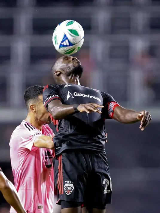 Sementara, gol balasan dari D.C United dicetak Christian Benteke pada menit ke-52 dan Jacob Murrell (90+7). (Chris Arjoon/AFP)