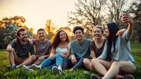 350 Caption Kebersamaan Teman yang Penuh Makna dan Menyentuh Hati
