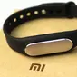 Bentuk Mi Band 2 ini diketahui langsung dari CEO Xiaomi Lei Jun melalui siaran langsung di Mi Live App